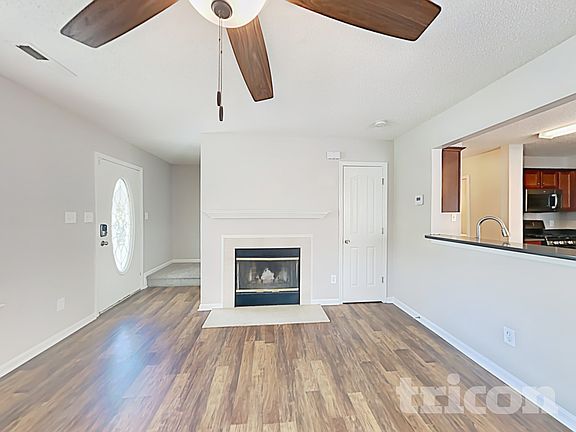 3rd image of 11401 Northwoods Forest Dr