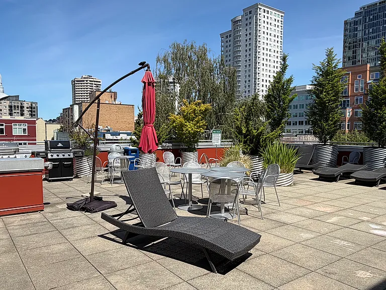 2440 Western Ave #614 — Photo 7