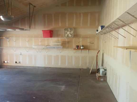4th image of 5309 Heritage Way NE