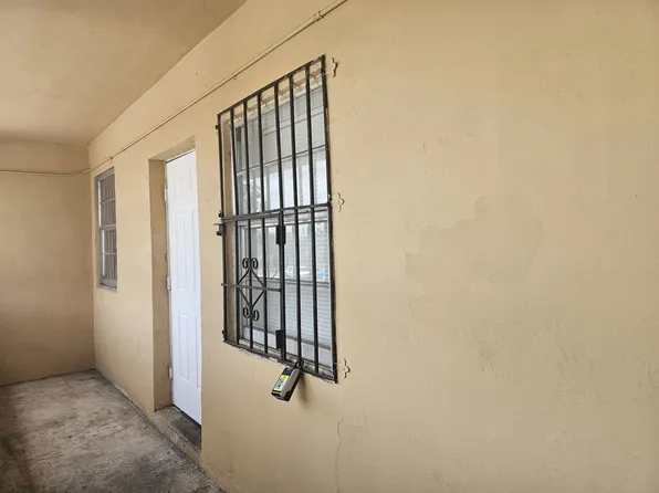 3225 NW 48th St #3221, Miami, FL 33142