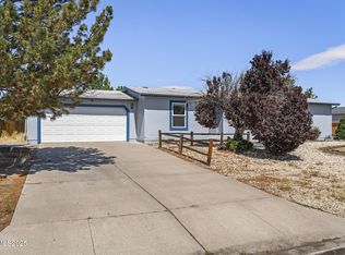 17305 Whippoorwill Ln, Reno, NV 89508
