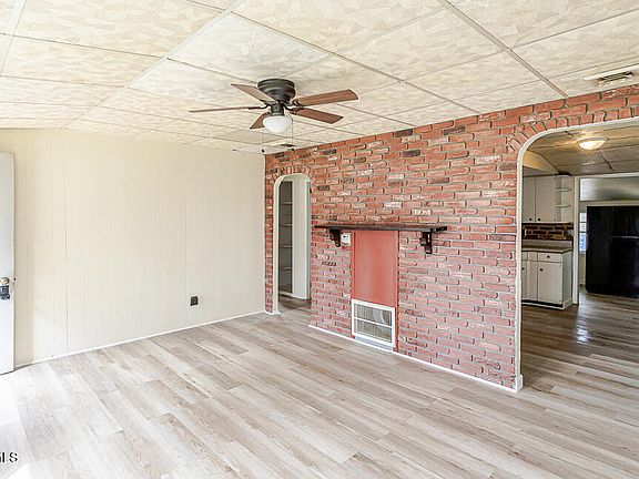 5th image of 1365 Almon Ave