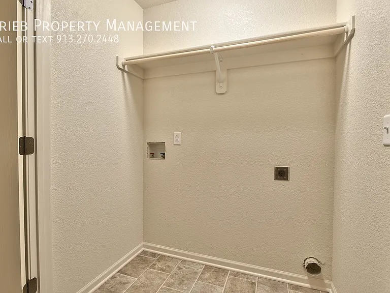 22062 W 124th Pl #2 — Photo 23