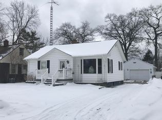 2077 Letart Ave, Muskegon, MI 49441