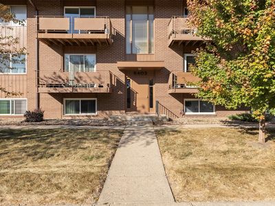 6403 Aurora Ave APT 5, Urbandale, IA, 50322