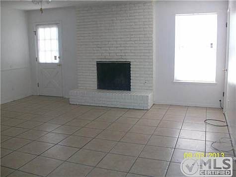 2nd image of 6517 Escondido Dr #B