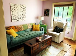 1247 Chatham Rdg, Charlottesville, VA 22901