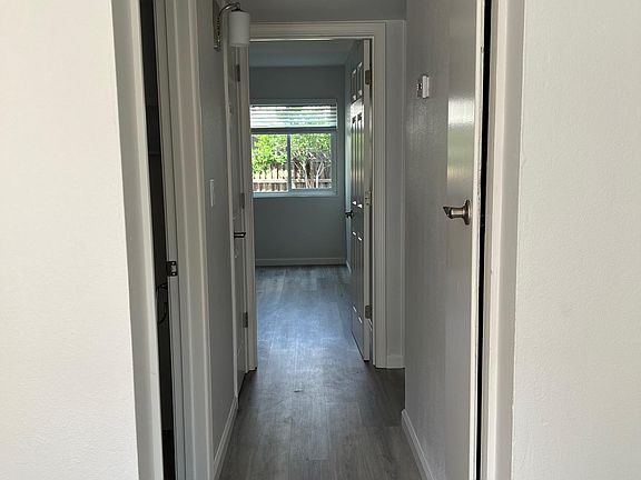 5th image of 3489 Agate Dr APT 1