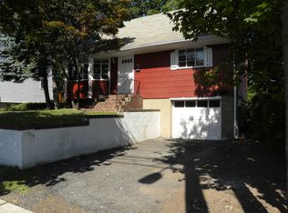 527 Palmer Ave, Maywood, NJ 07607