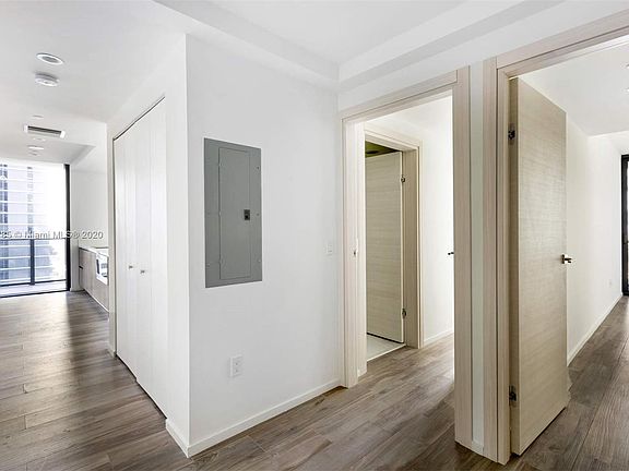 2nd image of 801 S Miami