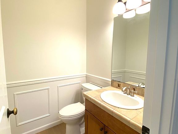 Powder room