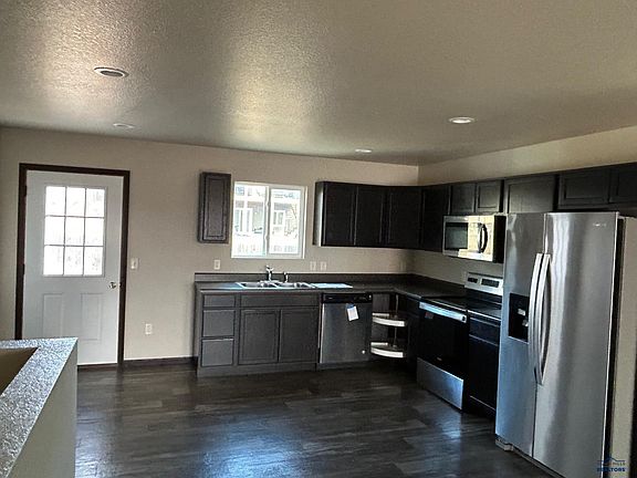 5th image of 1008 Diamond Ridge Blvd