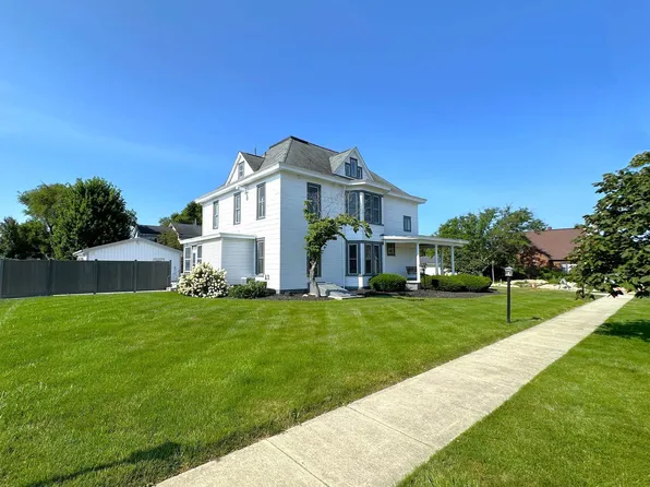 400 S Prairie St, Brookston, IN 47923