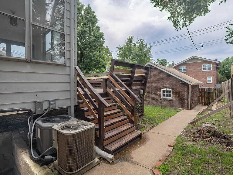 5018 Miami St — Photo 19