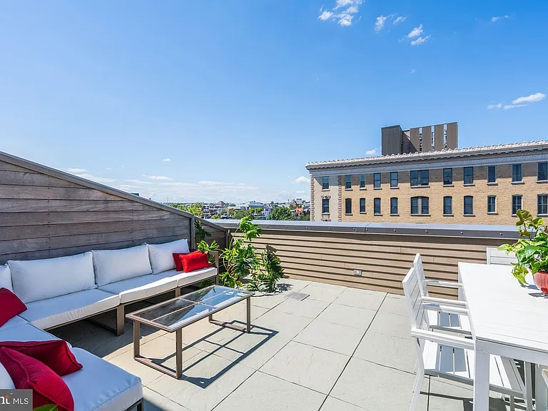 1311 13th St NW #Penthouse 602-2 — Photo 20