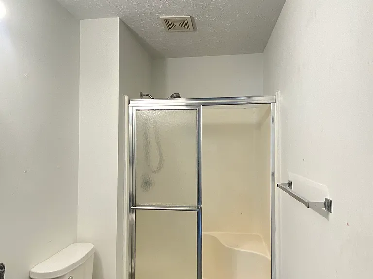 613 Rahkewood Dr — Photo 9