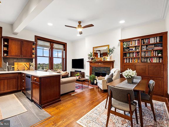 2nd image of 2853 Ontario Rd NW APT 609