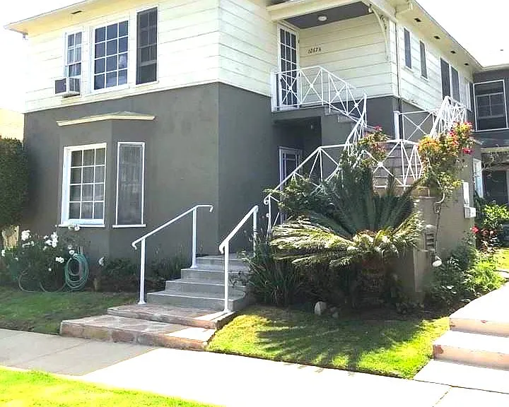 1267 1/2 Devon Ave #1267-1/2 — Photo 6