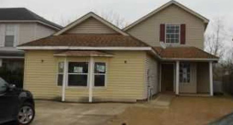 1st image of 13632 N Cavelier Dr