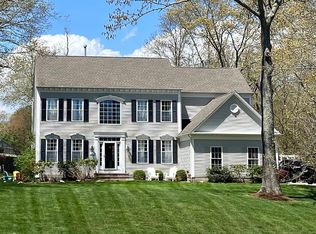 102 Haggarty Hill Rd, North Kingstown, RI 02852