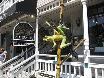 Cambria Shops