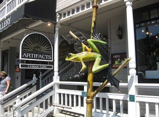 Romney Dr, Cambria, CA 93428