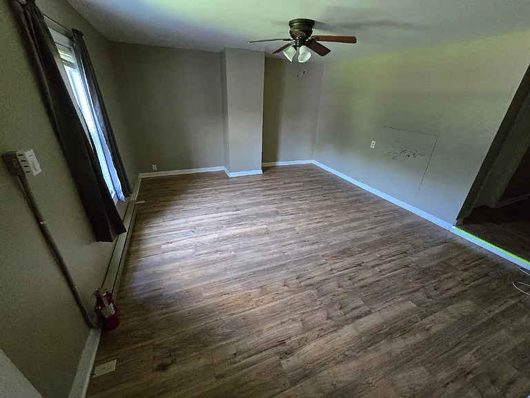 5666 Germantown Rd — Photo 2