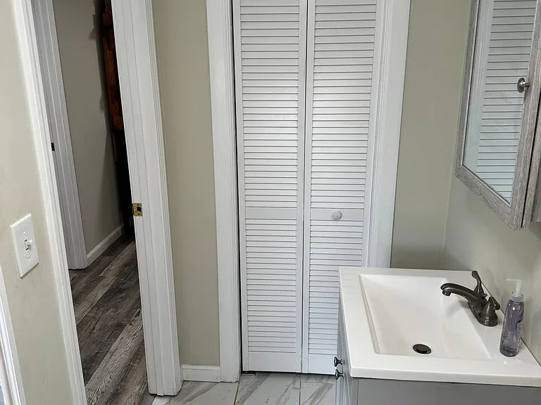 1829 Hill Hedge Dr — Photo 27