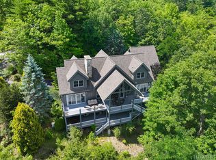 224 Toxaway Ct, Lake Toxaway, NC 28747