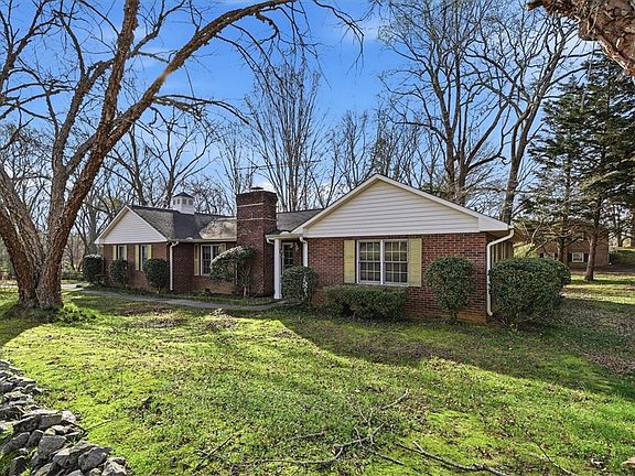 2nd image of 98 Mountain View Dr