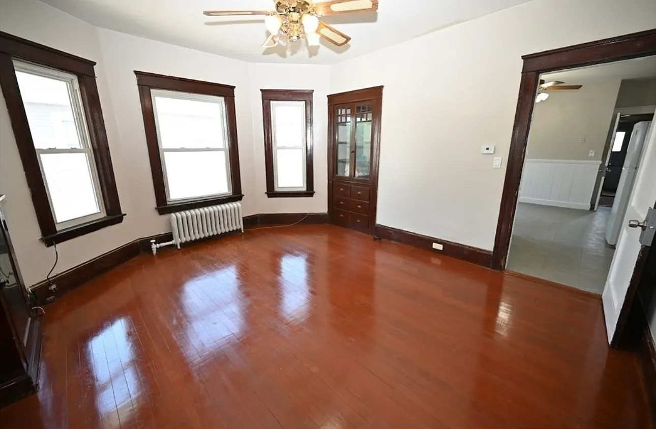14 Derby St — Photo 3