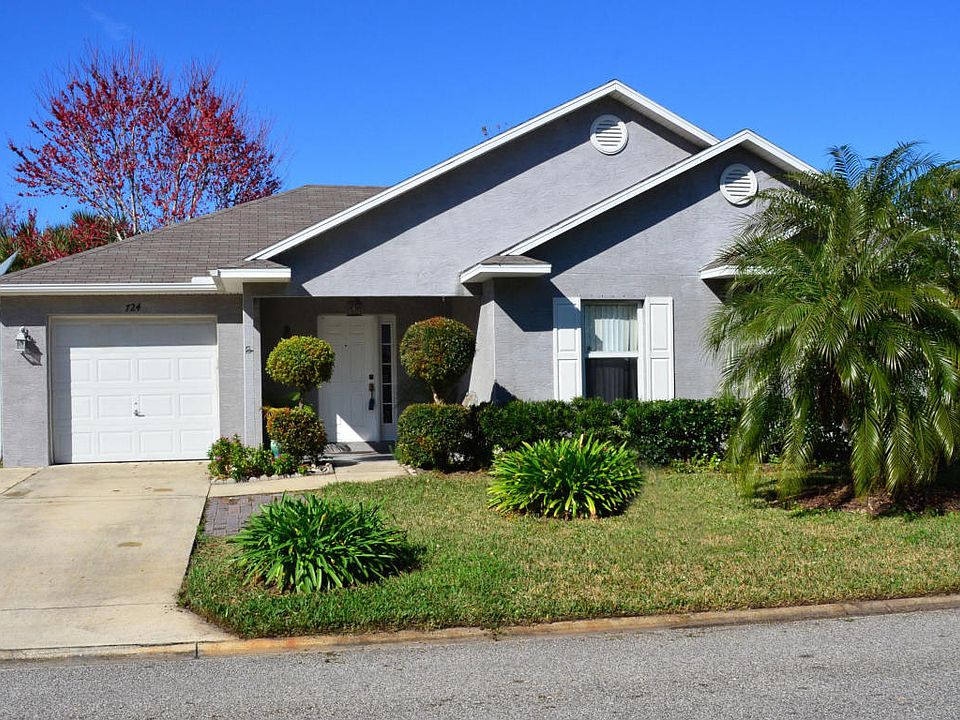1st image of 724 Palm Hammock Cir