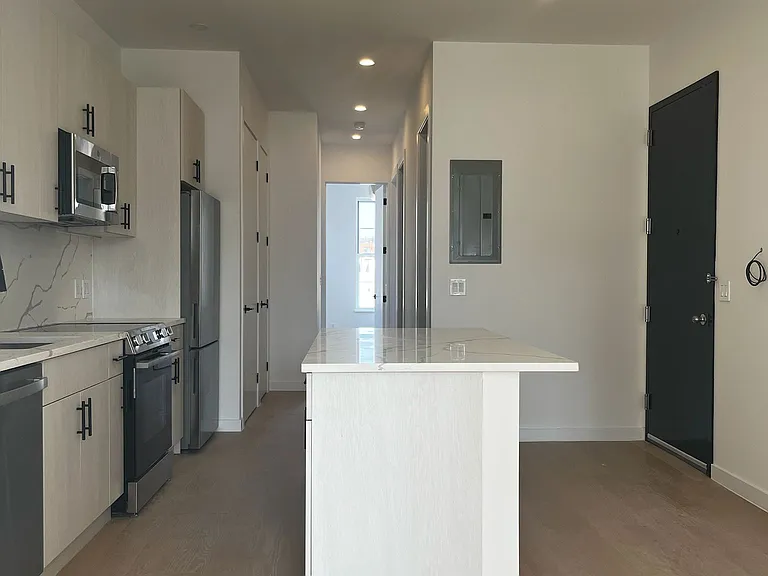 828 Flatbush Ave #2 — Photo 2