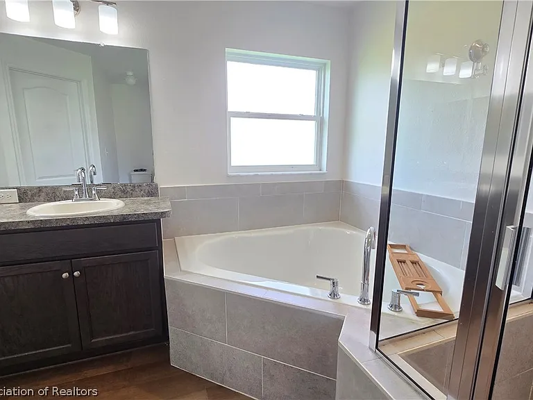4720 San Lorenzo Dr — Photo 22