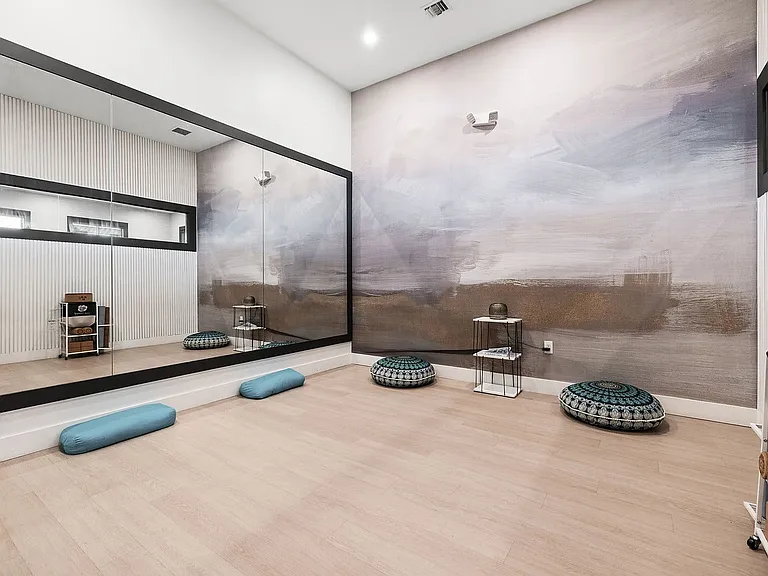 Bell Miramar Place — Photo 46