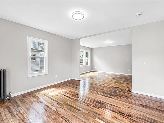 5th image of 12-14 Carver St