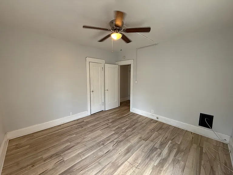 29-31 Ellicott St #31 — Photo 16