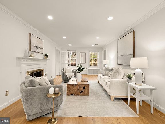 3rd image of 5731 Bradley Blvd