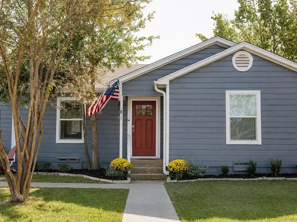 907 North Ave, Bryan, TX 77802
