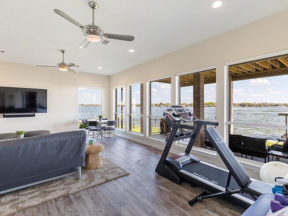 4th image of 512 Park Terrace