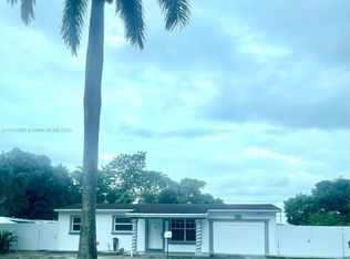 5420 NW 173rd Dr, Miami Gardens, FL 33055