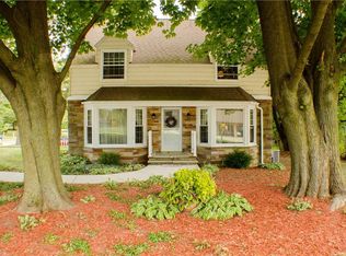 2945 S Main St, Coventry Township, OH 44319