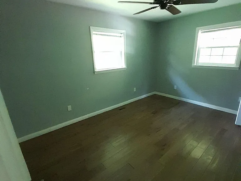584 Beaver Ridge Rd — Photo 5