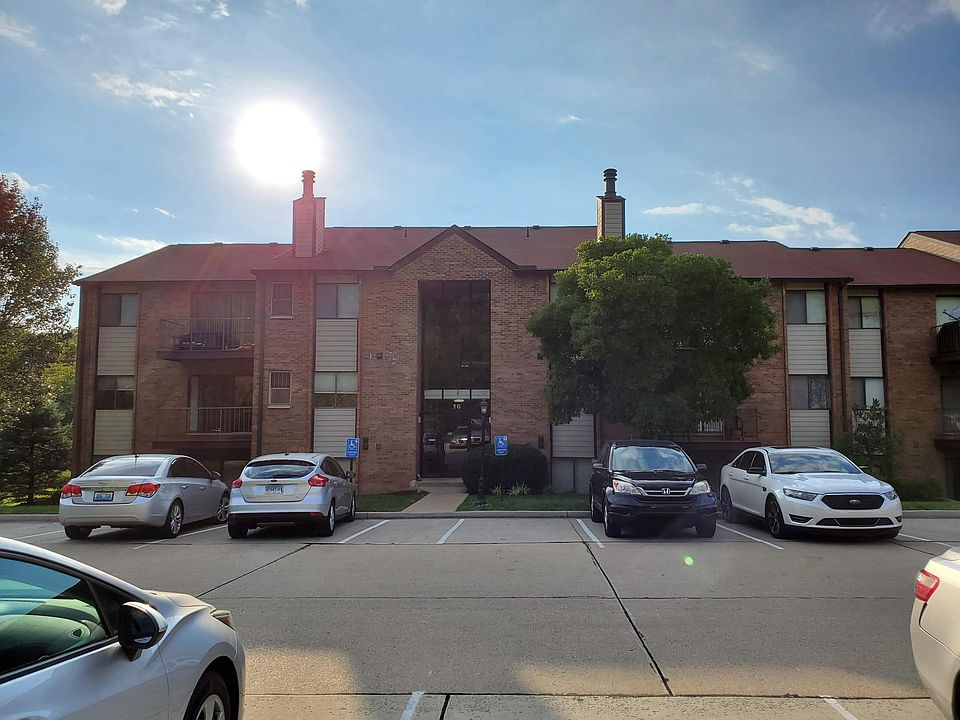 1st image of 16 Woodland Hills Dr Suite 5