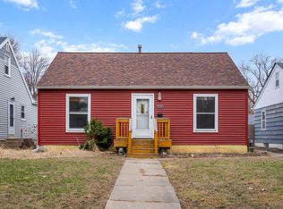 2608 York Ave N, Robbinsdale, MN 55422