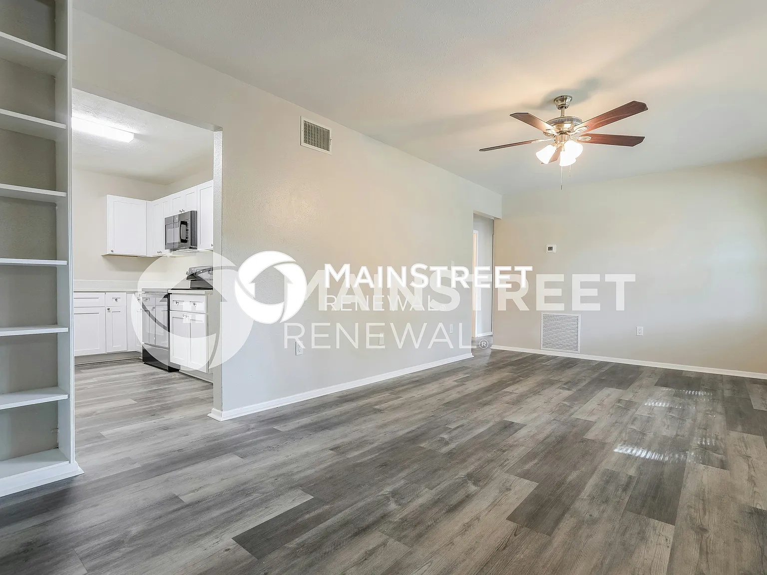 250 N Shade Ave — Photo 4