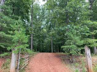 201 Blazing Ridge Dr, Pittsville, VA 24139