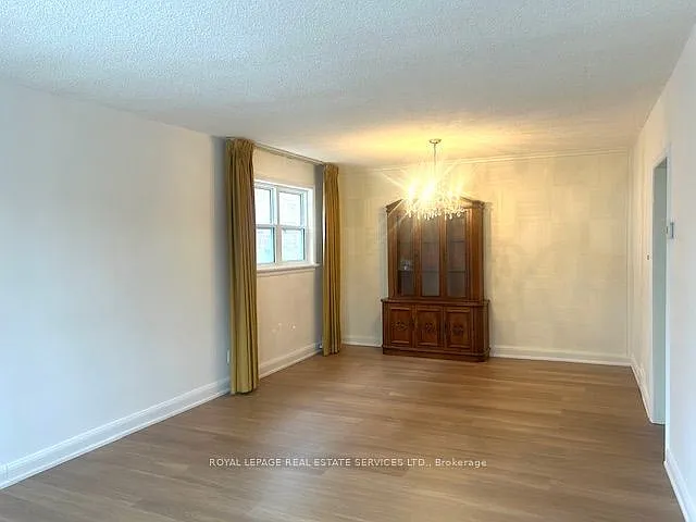 6 Hiawatha Pkwy #UPPER LEVEL — Photo 7