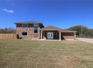 110 Ollie Dr, Belle Chasse, LA 70037