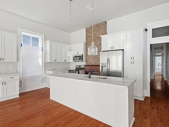 5th image of 2025 Dumaine St